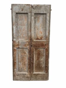 Porta rustica di area emiliana